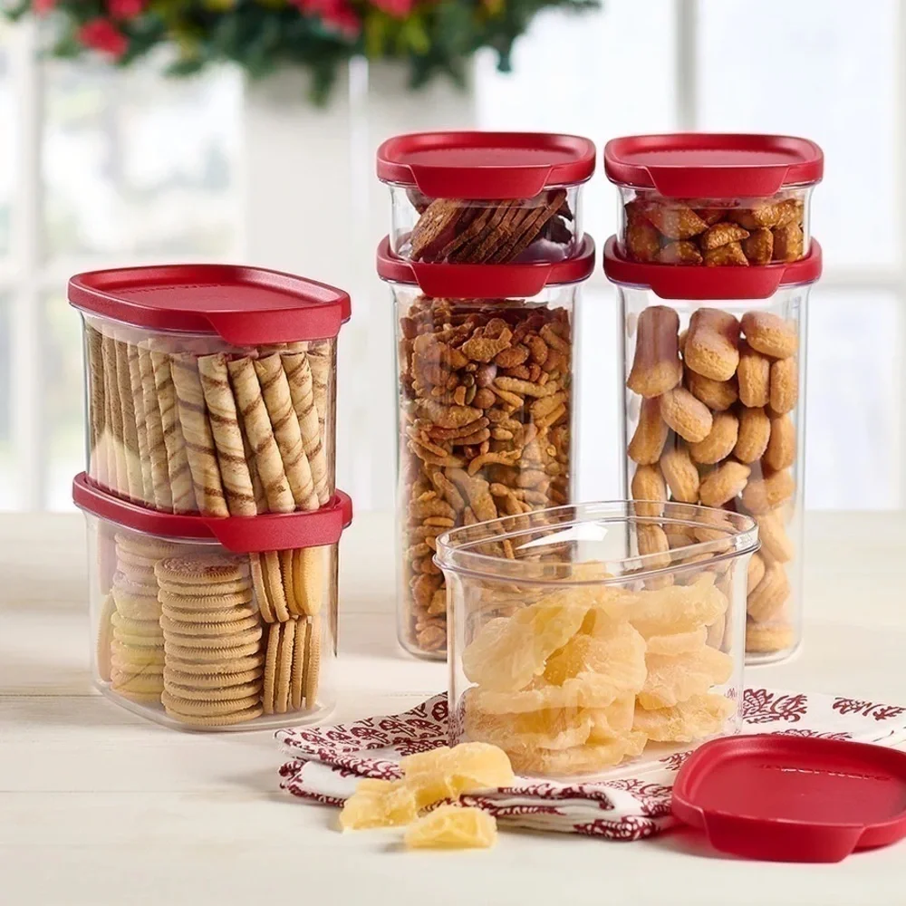 Tupperware Ultra Clear 4 1/2 Cup/ 1 L Container